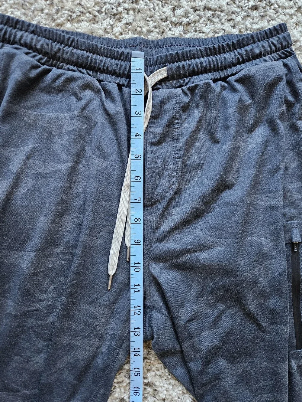 Vuori Sunday Performance Joggers Size L